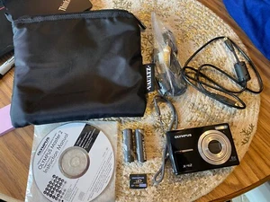 Olympus X-42 12.0MP 5x Optical Zoom Digital Camera Black 1GB Memory Card TESTED - Picture 1 of 8