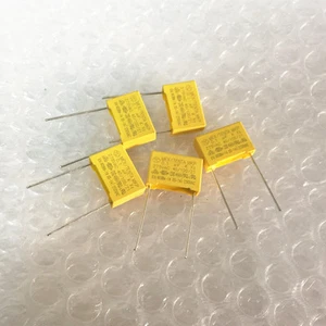 100pcs 0.1UF X2 104 100NF 275V 10MM Regulation DIP Polypropylene Film Capacitor - Picture 1 of 3