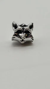Süßer Silber Waschbär Gesicht Mops Charm Ergänzung zu europäischen Armbändern  - Bild 1 von 4