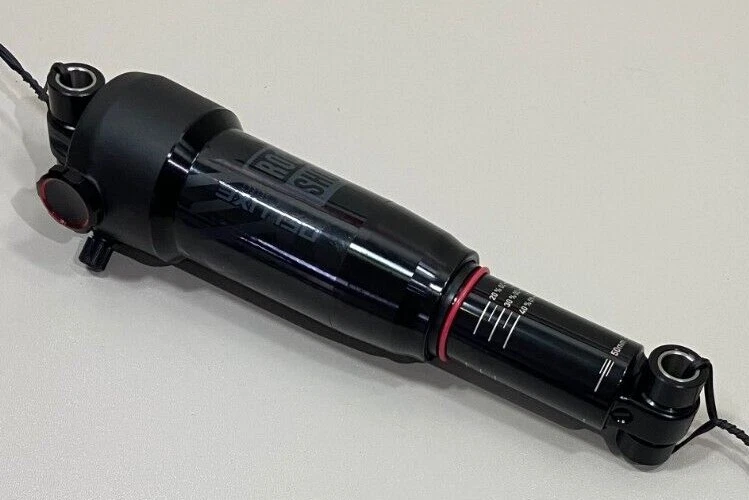 New RockShox Deluxe Select Rear Shock 210x50mm C1 DebonAir Linear MTB