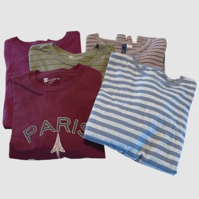 Conjunto de 5 camisetas de manga corta Gap para hombre a rayas París calce atlético surtidas grandes Foto 1 de 4