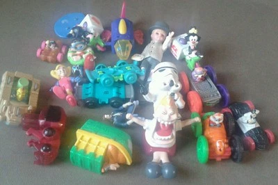 Смешанный лот игрушек быстрого питания ~ Star Wars ~ Disney ~ Looney Tunes ~ DC - Изображение 1 из 4