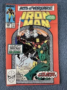 IRON MAN #250 (Marvel, 1989) Bob Layton ~ Doctor Doom! - Picture 1 of 2