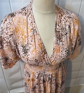 Love Stitch Dress Pink GEO V-Neck Smocked Short Sleeve Size S/M Maxi - Picture 1 of 10