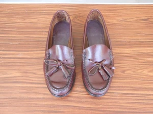 WOMEN'S BASS SHOES LOAFERS w/TASSELS SIZE 7B - Picture 1 of 7