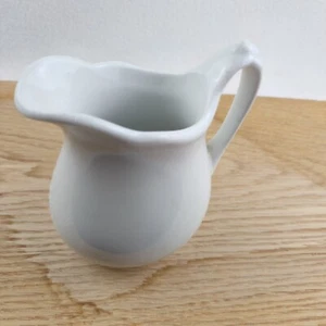 Walker China Restaurant Ware White Individual Creamer Syrup Bedford Ohio Vintage - Picture 1 of 8