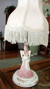 Vintage Leviton Lady Vanity Boudoir Lamp Pink Ceramic Porcelain w/shade 17 1/2"  - Picture 1 of 12