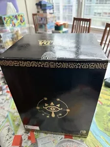 The Legend of Zelda Breath of the Wild - Master Edition-READ DESCRIPTION - Picture 1 of 5