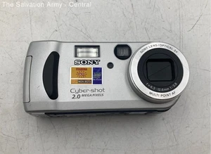Sony Cyber-Shot DSC-P51 Silver 2.0 MP Auto Focus Compact Digital Camera - Picture 1 of 6