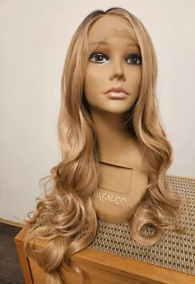 Peluca de pelo ondulado en capas rubia champán larga sucia frontal encaje completo Foto 1 de 4