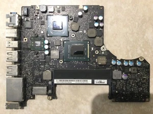Macbook pro 2011 13inch - 2,8GHz logic board - mother board - Picture 1 of 3