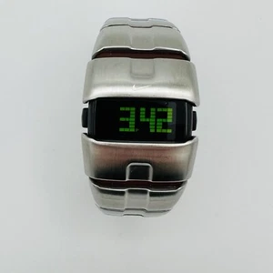 Nike D Line WC0003-001 STAN Watch Rare HTF - Picture 1 of 10