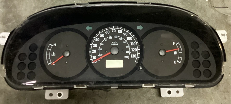 02 KIA SPECTRA INSTRUMENT CLUSTER SPEEDOMETER MPH TACH ODOMETER 7880-7130 - Image 1 of 1