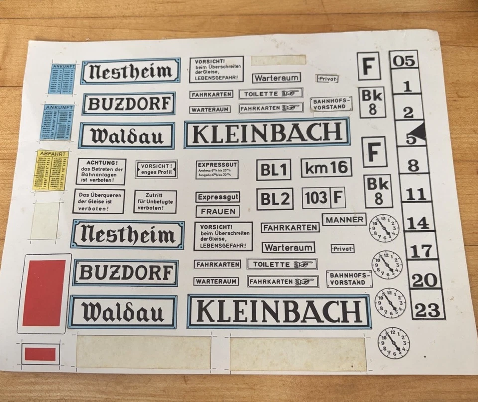 Señales adhesivas sensibles a la presión de trenes modelo LGB para diseños Foto 1 de 1