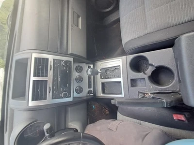 Used Automatic Transmission Shift Lever Assembly fits: 2008 Dodge Nitro  Grade A Foto 1 de 4