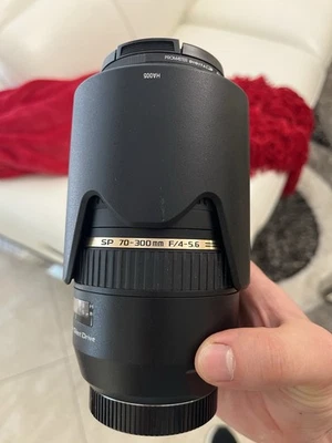 Tamron SP 70 300mm F4 5.6 - Image 1 of 4