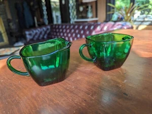 Vintage Anchor Hocking Charm Waldgrün Glas Sahne und Zuckerdose Set, 1950er - Bild 1 von 11