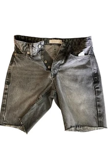 NWT Topman Mens Denim Cutoff Bermuda Button Fly Shorts Sz 28 - Picture 1 of 5