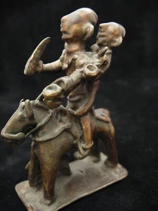 Indian bronze: 18thC folk Shiv Khandoba - Picture 1 of 5