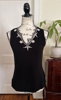 Top August Silk para mujer negro floral bordado escote tejido sin mangas talla M Foto 1 de 4