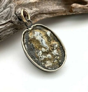 Oval Ganesh Amulet Pendant From Thailand (MAP5) - Picture 1 of 10