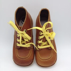 Vintage Buster Brown "Scooter" Leather Shoes- Brown W Yellow Laces- Size 4 1/2 C - Picture 1 of 7