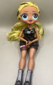 LOL Sorpresa OMG 9” Amarillo/Negro Pelo Bebé Muñeca de Moda - Imagen 1 de 6