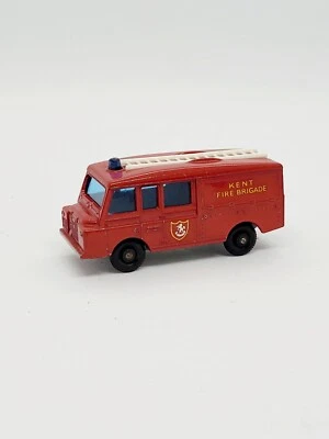 Lesney Matchbox No.57 Land Rover Fire Truck Kent/ Fire Brigade - Image 1 of 4