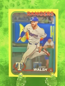 Jared Walsh - Yellow Parallel - 2024 Topps Update #US286 Texas Rangers - Picture 1 of 11