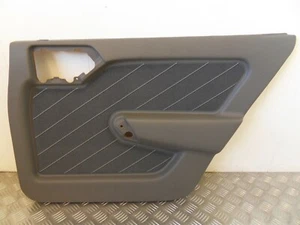 Tarjeta de puerta trasera derecha genuina Vauxhall Cavalier Mk3 Vectra A 1989 a 1995 nuevo de lote antiguo - Imagen 1 de 12