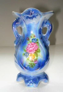 Lovely Vintage Porcelain Miniature Decorative Vase with Handles H 6 in. - Picture 1 of 8