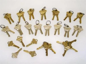 Lot of 42 SCHLAGE Cut "C" Door Lock Keys unused non circulated many pairs! - Picture 1 of 6