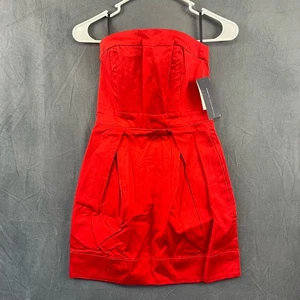 Nuevo con etiquetas Vestido Y2K Sin Tirantes Conexión Francesa Talla 2 Plisado Rojo Diablo Precio de venta sugerido por el fabricante $148 - Imagen 1 de 12