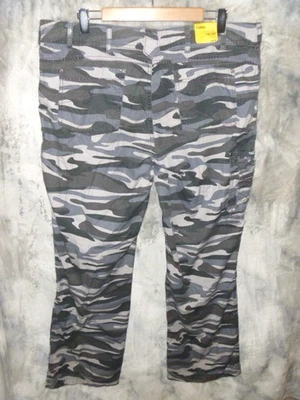 PANTALONES CARGO CONVERTIBLES CABEZA'S TIMBERWOLF CAMUFLAJE URBANO TALLA 18/32 NUEVOS CON ETIQUETAS Foto 1 de 4