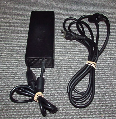 Official Microsoft Xbox 360 (X818313-006) AC Adapter Power Supply (CPA09-010A) - Image 1 of 4
