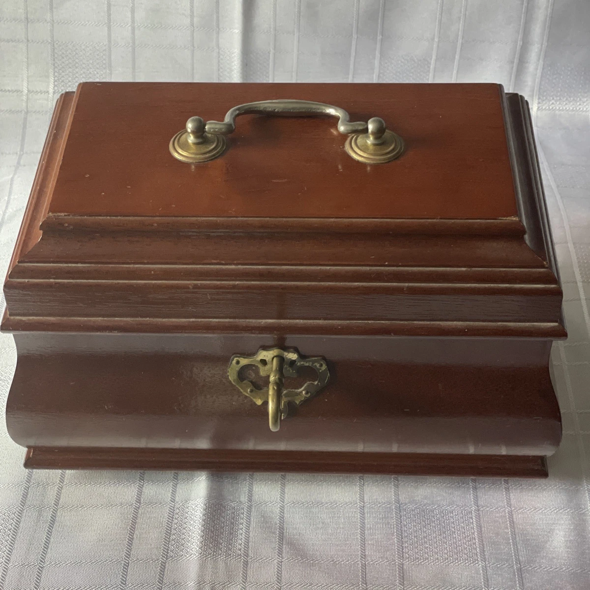 Jeanoko Vintage Wooden Jewelry Box - Retro European Style Storage Case With Lock