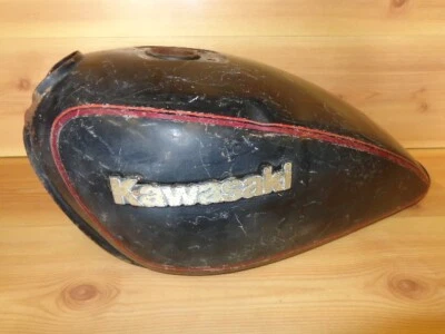 1981 1982 Kawasaki KZ305 KZ 305 CSR tanque de combustível fabricante de equipamento original 51001-1058-8G - Imagem 1 de 4