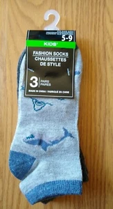 Boy's 3 Pack Low Cut No Show Socks Size 5-9 Sharks Pairs NEW NIP NWT - Picture 1 of 4