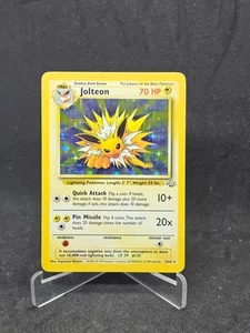 Pokemon Card Jolteon (4/64) Jungle Rare Holo - Picture 1 of 2