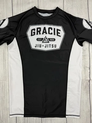 EUC! Gracie Jiu-Jitsu Short Sleeve Rashguard Shirt Black White Sz Large Men’s - Image 1 of 4