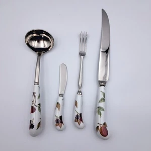 Set Of 4 Royal Worcester Evesham Cutlery Inc Pickle Fork & Soup Serving Spoon - Picture 1 of 24