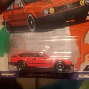 2024 Hot Wheels Premium Car Culture - World Tour - Alfa Romeo GTV6 3.0 - Red 1/5 - Picture 1 of 2
