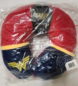 Neu im Paket - DC Wonder Women Reise Nackenkissen - Bild 1 von 4