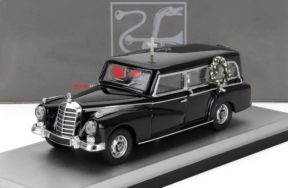 1/43 RIO-MODELS - MERCEDES BENZ - 300D HEARSE - CARRO FUNEBRE - FUNERAL CAR 4769 - Immagine 1 di 1