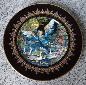 Heinrich Porzellan Zaubermärchen aus dem alten Russland "Wasservögel + Lutonja" - Bild 1 von 4