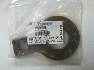 OEM Triumph Oil Pump Drive Restraint Tool T3880370 (4B2-2) - Picture 1 of 3