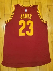 2015 adidas LEBRON JAMES Wine CLEVELAND CAVALIERS Men NBA Swingman Team JERSEY M - Picture 1 of 20