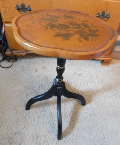Hitchcock Stenciled Candlestick Side Table Plant Stand Pie-crest Vintage Cover