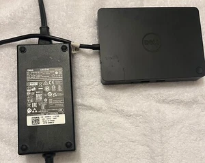 Dell WD15 USB-C Monitor Dock - Photo 1/6