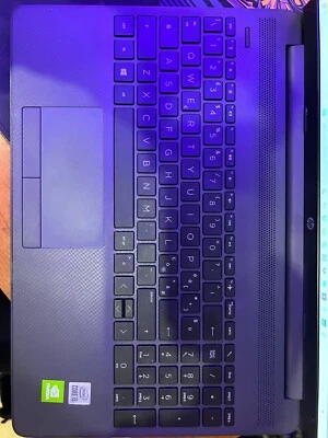 HP Laptop 15-dw1xxx in ottime condizioni - Immagine 1 di 4